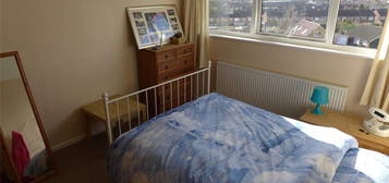 2 bed flat to rent