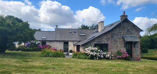 Jolie maison de campagne dans un environnement au calme et préservé à 5 minutes de Dinard