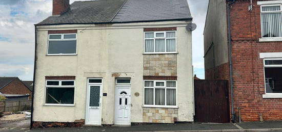 2 bedroom semi-detached house for sale