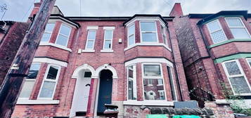 Property to rent in Kimbolton Avenue, Nottingham NG7