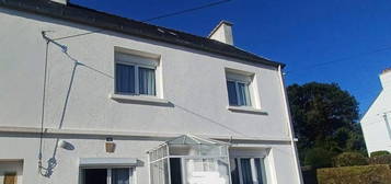 Maison à vendre 4 pièces CARHAIX PLOUGUER (29)