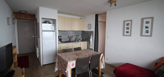 Appartement meublé  à vendre, 4 pièces, 2 chambres, 35 m²