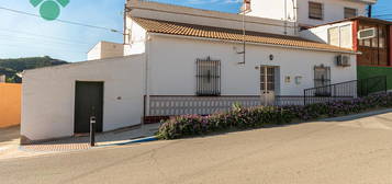 Casa adosada en venta en Norte - Barrio del Pilar - El Reñidero