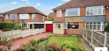 3 bed semi-detached house for sale