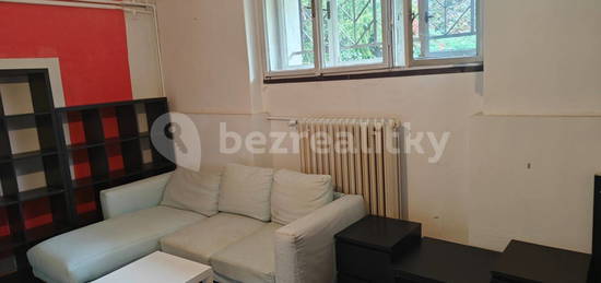 Pronájem bytu Garsoniéra 30 m², Slivenecká, Praha