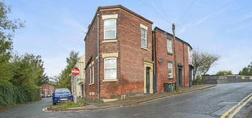 6 bedroom terraced house