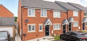 3 bed end terrace house for sale