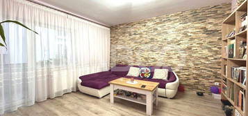 Apartament modern 3 camere decomandat 70 mpu 2 bai 2 balcoane in Sibiu