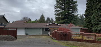 6835 Sunset Way SE, Turner, OR 97392