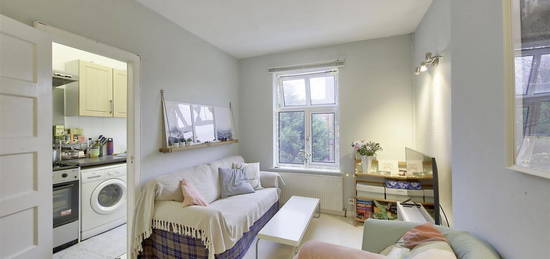 Flat for sale in Brixton Hill, London SW2