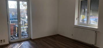 2 Zimmer Wohnung mit Balkon in Schillingsfürst