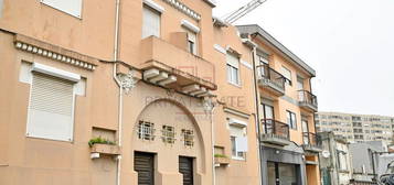 Moradia Geminada T3+1 DUPLEX Venda em Ramalde,Porto