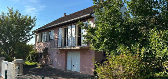 Maison 2 étages  à vendre, 4 pièces, 3 chambres, 90 m²