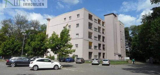 Ruhig am Stadtrand gelegene 2-Raumwohnung im 2. OG mit Aufzug und Balkon