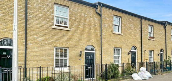 4 bedroom terraced house