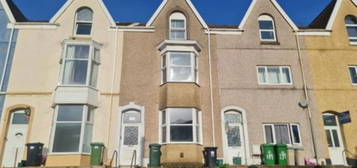 7 bedroom terraced house to rent