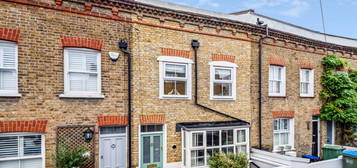 3 bed terraced house for sale