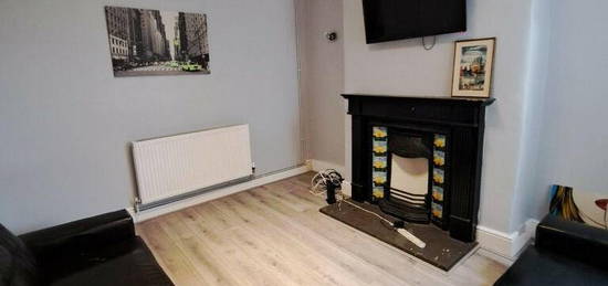 4 bedroom terraced house