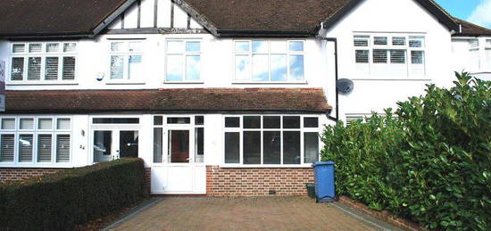 Terraced house to rent in Manor Park Road, West Wickham BR4