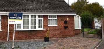 2 bedroom semi-detached bungalow for sale