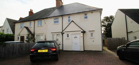 6 bedroom semi-detached house