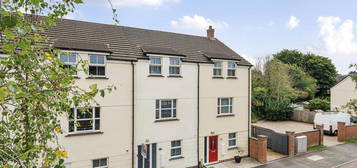 5 bedroom terraced house for sale