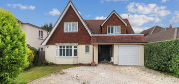 Detached house for sale in Chipperfield Road, Kings Langley WD4