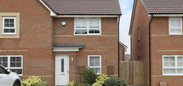 2 bedroom semi-detached house for sale