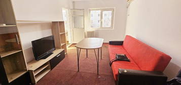 Inchiriere apartament 3 camere, mobilat si utilat, zona 9 Mai