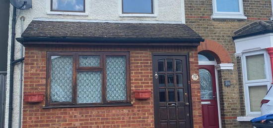 Terraced house to rent in Putney Road, Enfield EN3