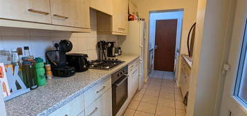 4 bedroom terraced house to rent