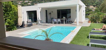 Villa contemporaine Cavalaire