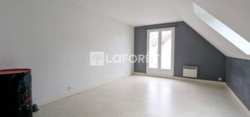 Studio  à louer, 1 pièce, 30 m², Étage 2/2