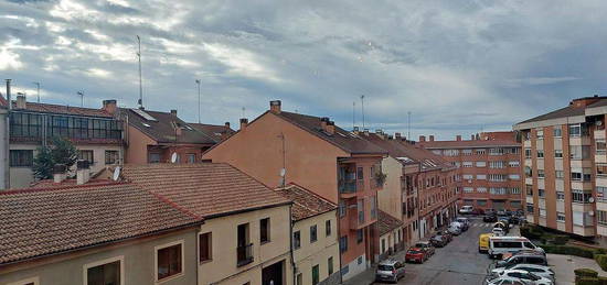 Piso en El Carmen, Segovia