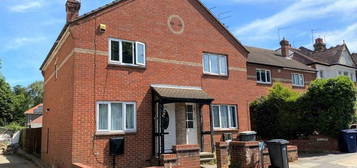 2 bedroom semi-detached house