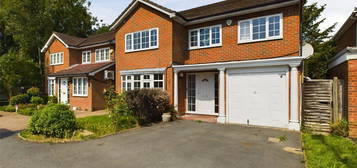 Detached house to rent in Jellicoe Gardens, Stanmore, Middlesex HA7