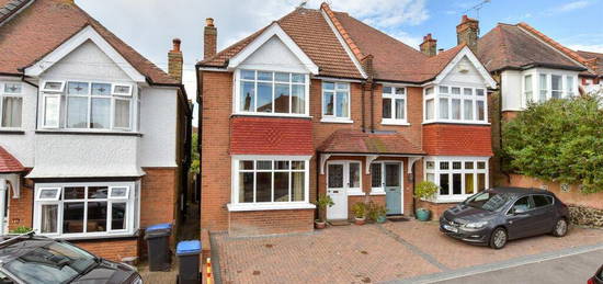 4 bedroom semi-detached house for sale