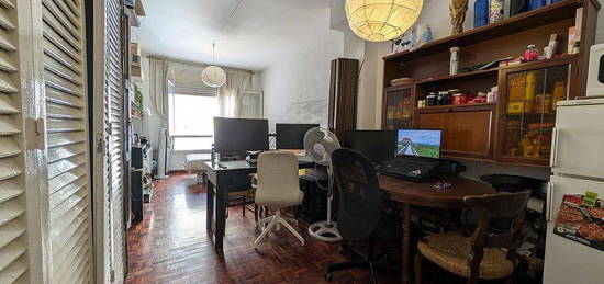 Estudio en plaza Mañé i Flaquer, El Putxet i el Farró, Barcelona