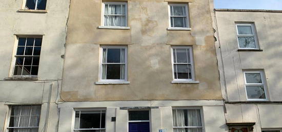 Terraced house to rent in Sion Place, Clifton, Bristol BS8