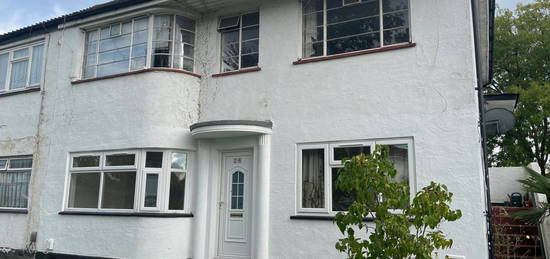 Maisonette to rent in Sudbury Croft, Wembley HA0