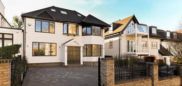 7 bedroom detached house to rent