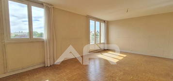 Appartement  à vendre, 4 pièces, 2 chambres, 68 m²