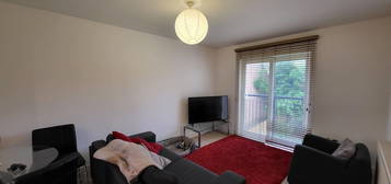 Flat to rent in Ely Court, Wroughton, Swindon SN4