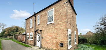 3 bedroom detached house