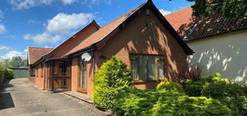 2 bedroom detached bungalow