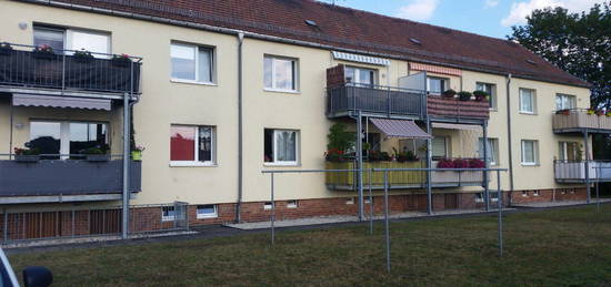 ZWICKAU, 3 Zimmer, 62 m2, sehr ruhige Lage mit Garten