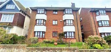 Flat to rent in Brassey Road, Bexhill-On-Sea TN40