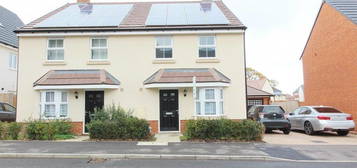 3 bedroom semi-detached house