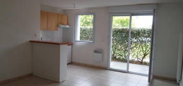 Appartement  à louer, 2 pièces, 1 chambre, 41 m²