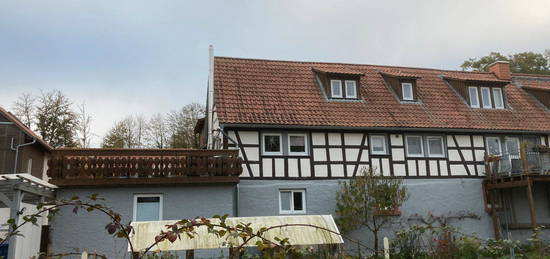 Schöne Wohnung auf ehemaligem Bauernhof